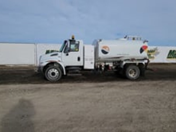 2008-international-durastar-4300-image-5