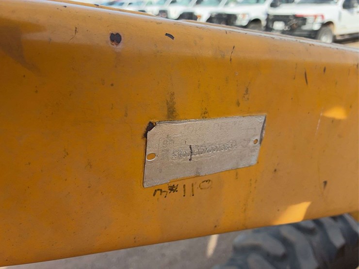 john-deere-2155-image-38