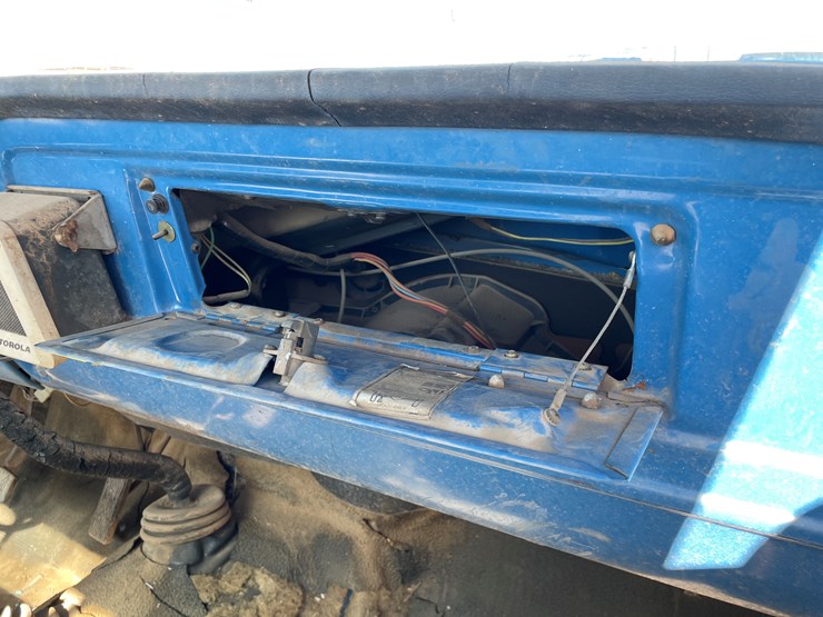 1975-ford-f250-image-36