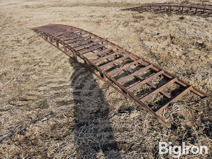 25'-steel-pivot-bridge-image-3