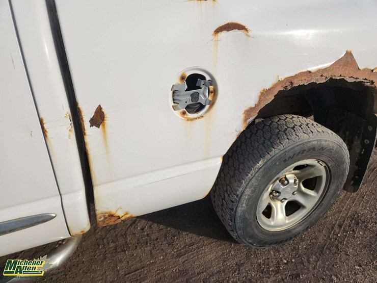 2004-dodge-ram-1500-image-40