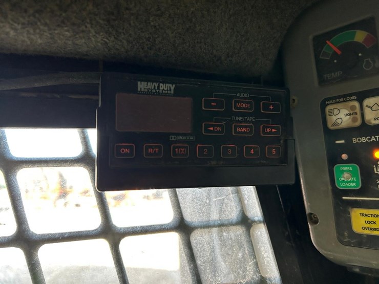 bobcat-a300-image-24