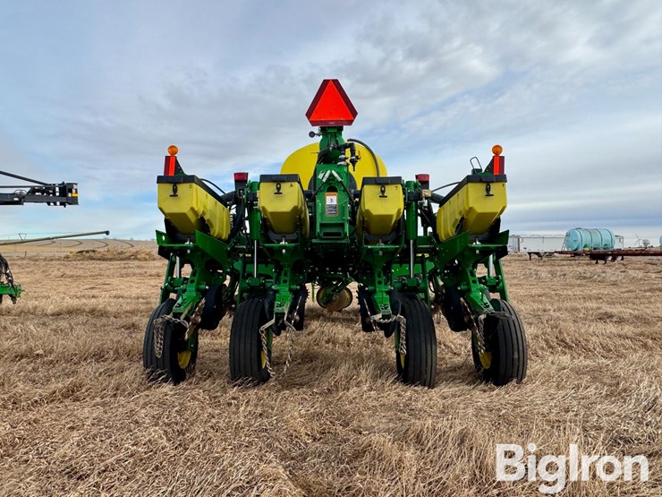 2011-john-deere-1770nt-image-6