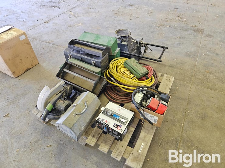 toolboxes,-cd-player,-saw,-hoses,-atv-spreader-image-2