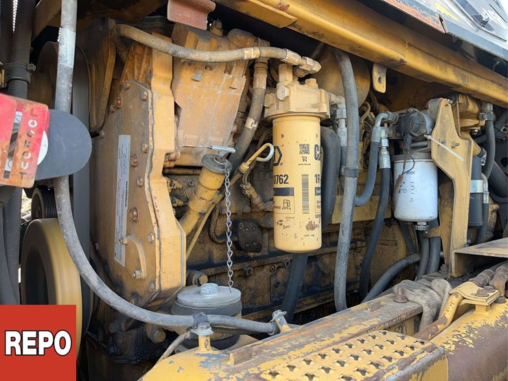 caterpillar-545c-image-21