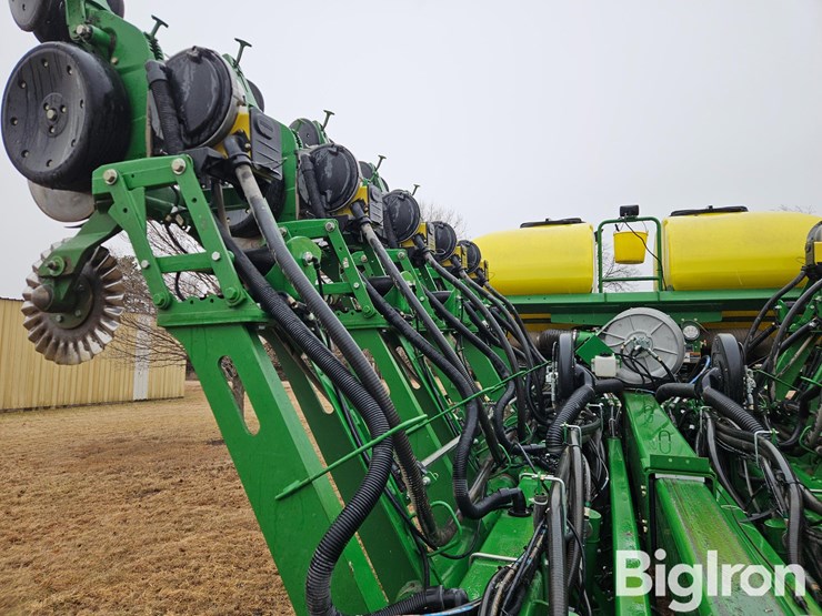 2012-john-deere-1790-ccs-image-14