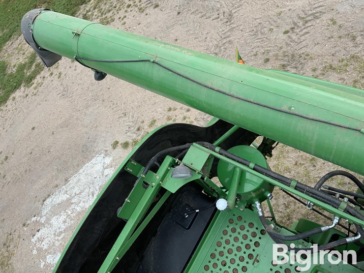 2009-john-deere-9570-sts-image-14