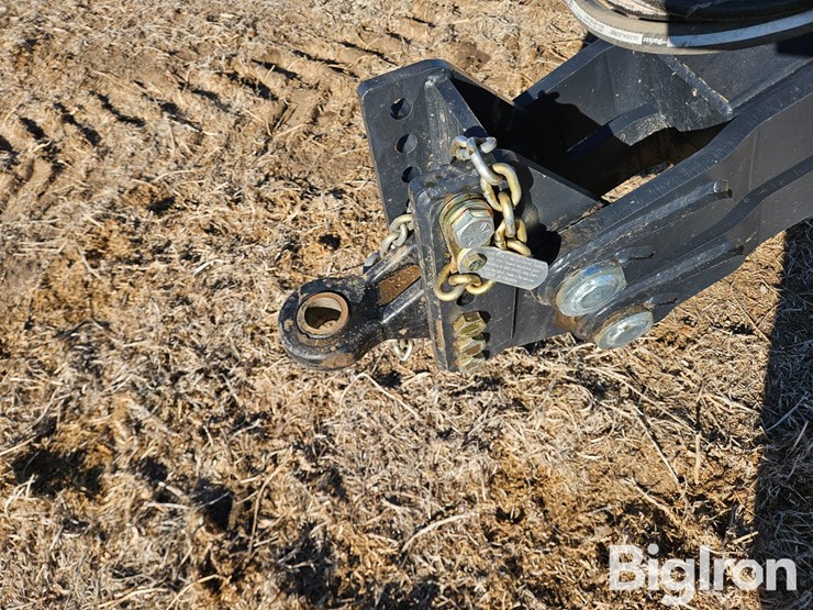 2023-harvest-international-24r30-high-speed-precision-ccs-planter-image-10