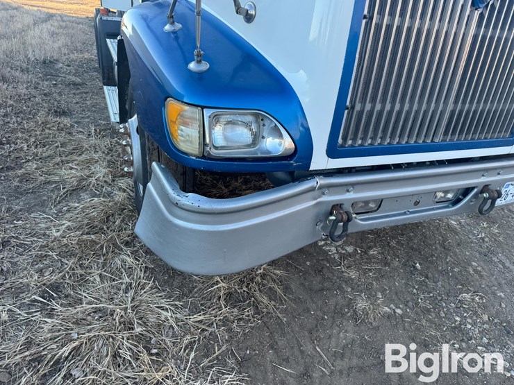 2006-international-9400i-t/a-truck-tractor-image-13