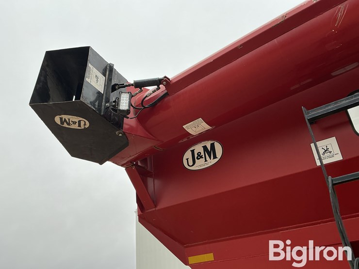 2010-j&m-750-image-10