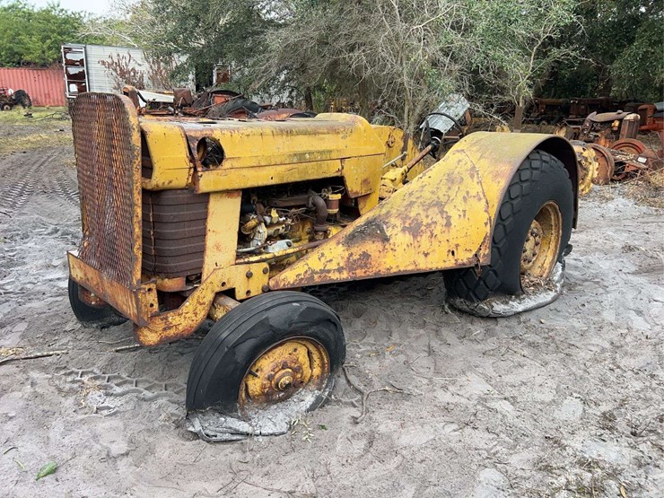 massey-ferguson-orchard-image-1