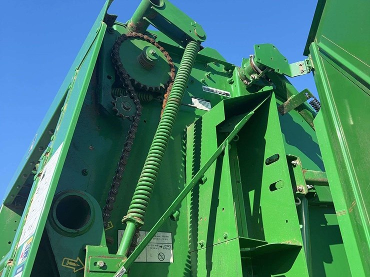 john-deere-569-image-13