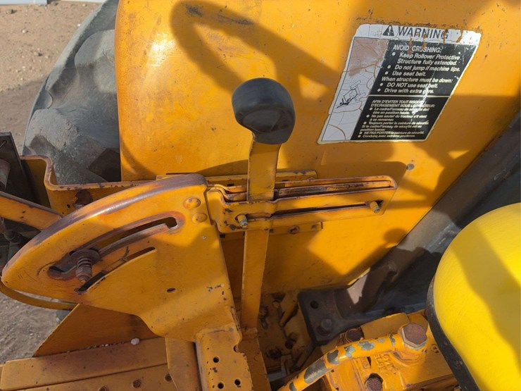 john-deere-2155-image-15