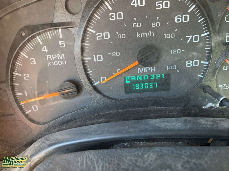 2006-gmc-topkick-c5500-image-21