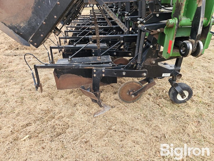 b&h-16r30-cultivator-image-16