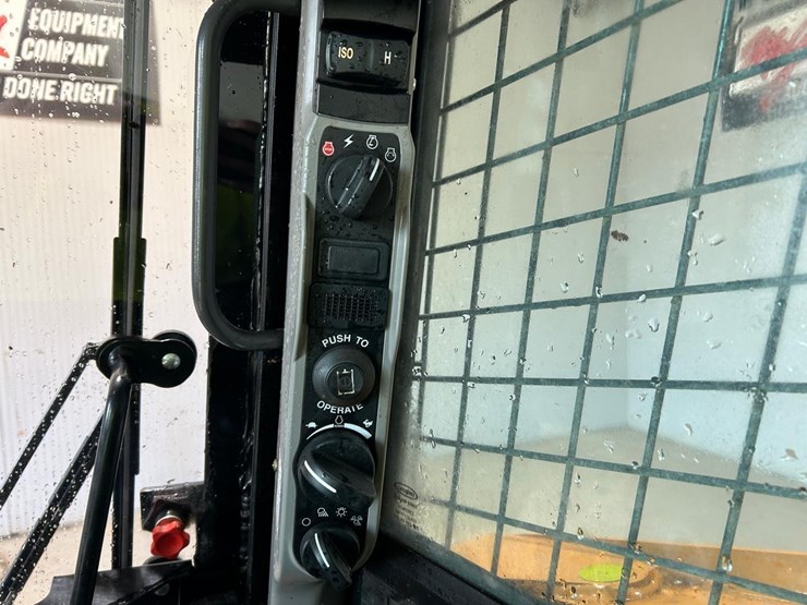 2021-case-tr310b-image-23