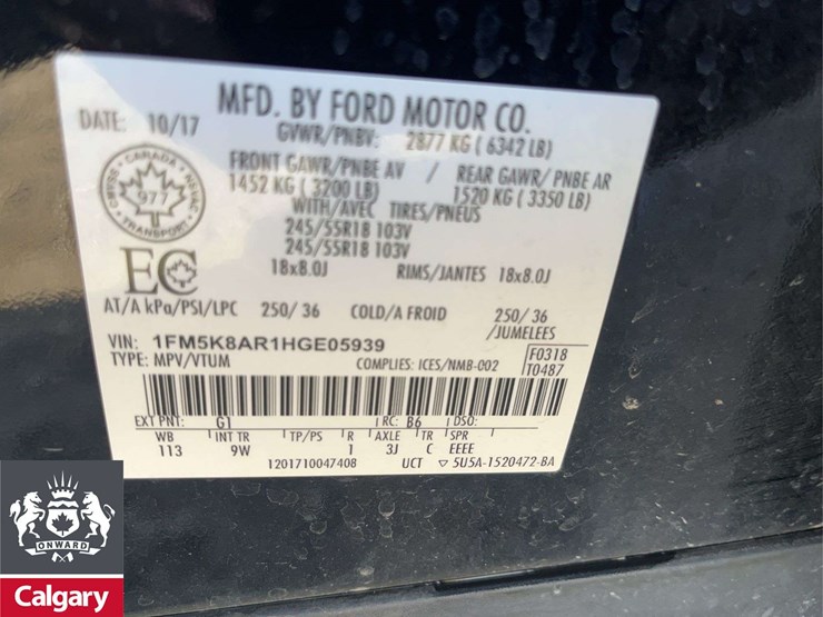 2017-ford-explorer-image-27