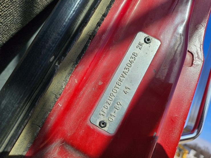 1989-ford-l9000-image-56