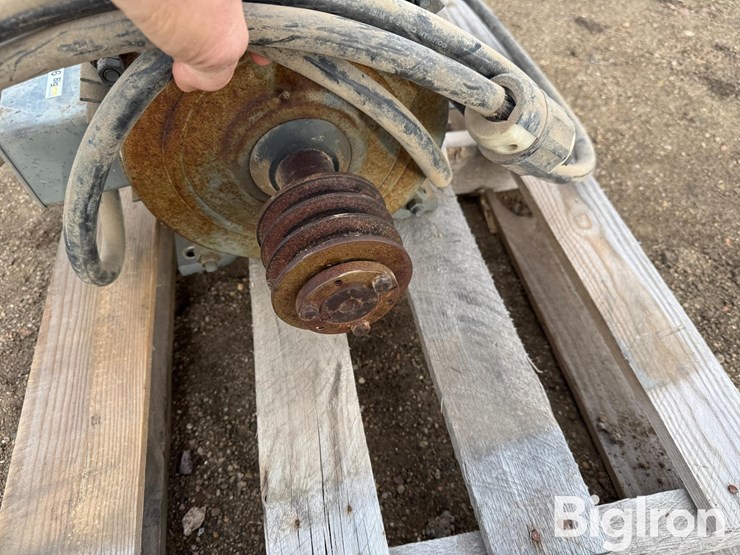 lincoln-15-hp-electric-motor-image-10