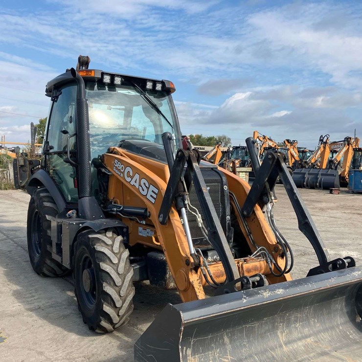 2023 CASE 580SN