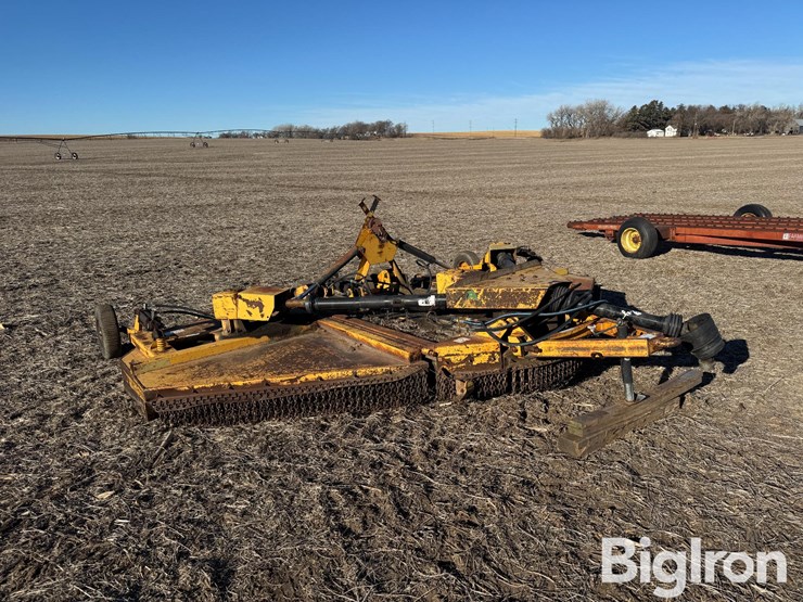 alamo-15'-batwing-rotary-shredder-image-3