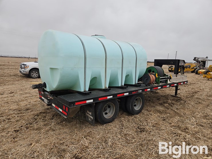 2010-neil-20'-t/a-gooseneck-nurse-tank/sprayer-trailer-w/duals-image-5