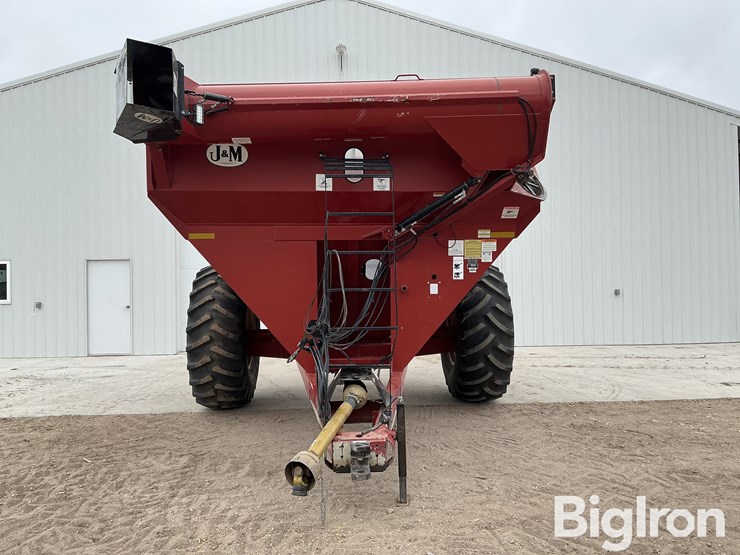 2010-j&m-750-image-2