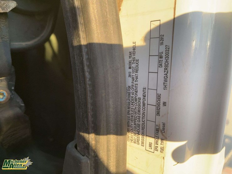 2013-international-workstar-7400-image-28