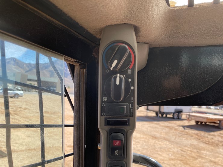 2013-case-sv185-image-12