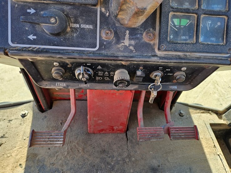 international-1086-image-33