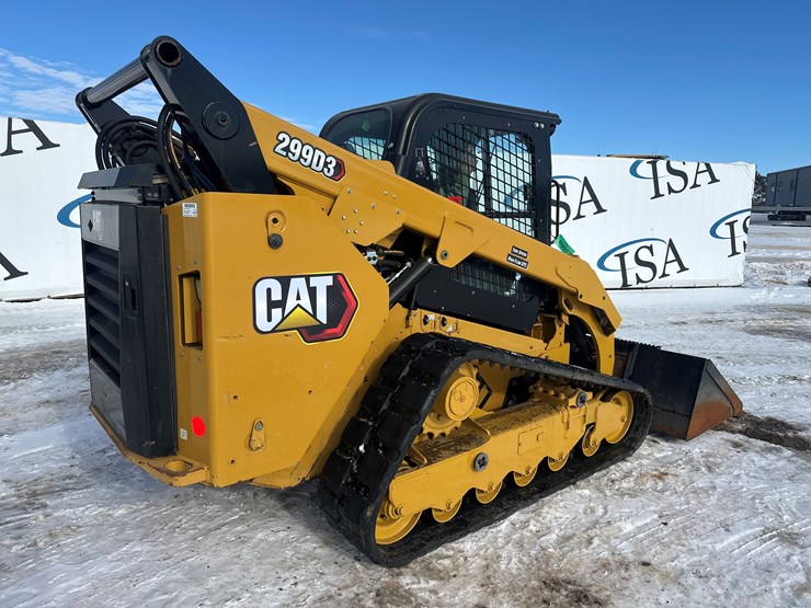 2021-caterpillar-299d3-image-5