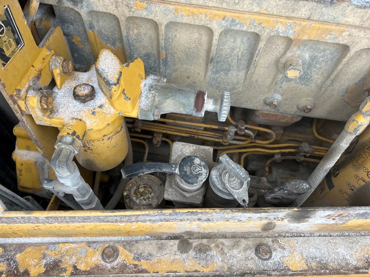 caterpillar-d8r-image-57