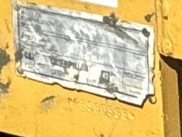 caterpillar-322-image-60