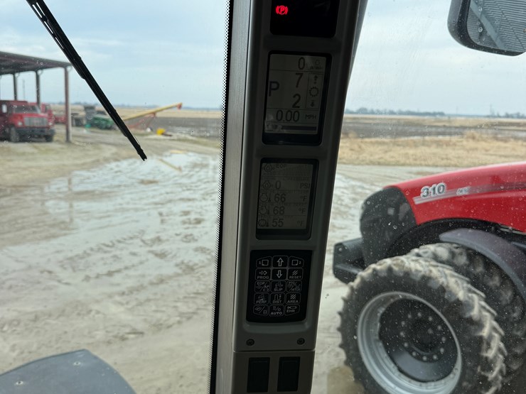 case-ih-235-image-66