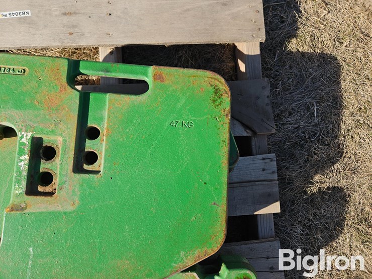 john-deere-suitcase-weights-image-7