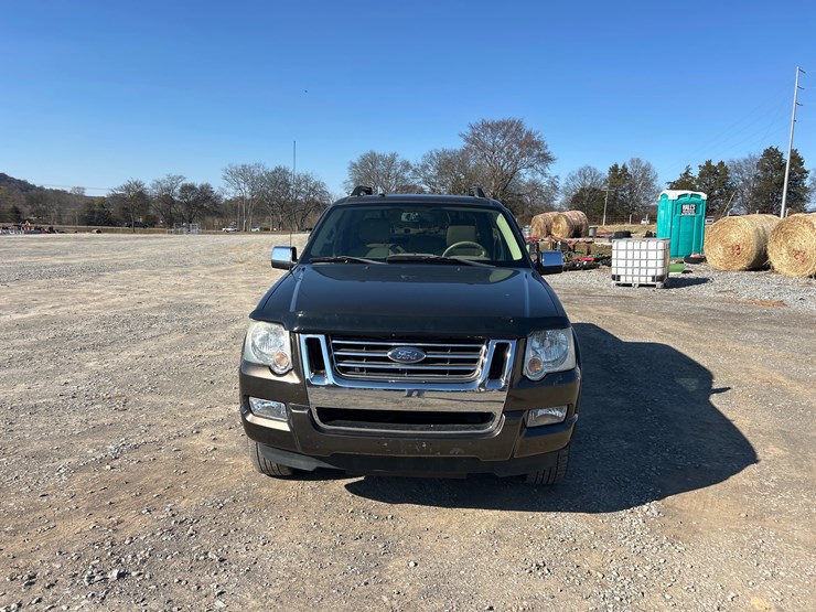 2008-ford-explorer-sport-trac-image-3