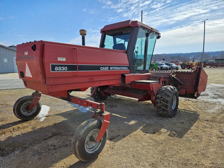 case-ih-8830-image-5