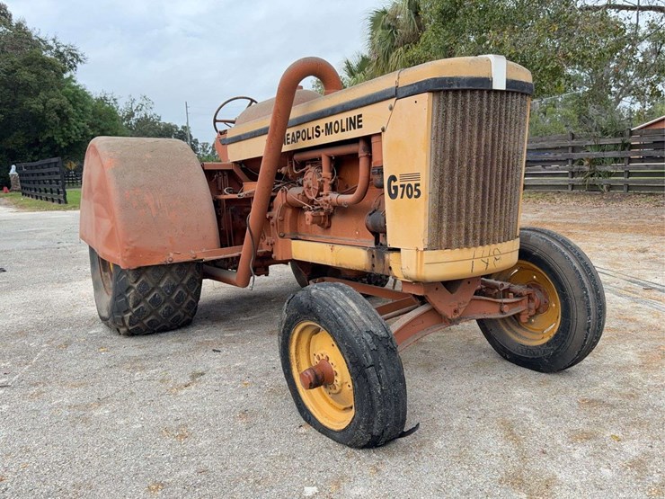 minneapolis-moline-g705-image-1