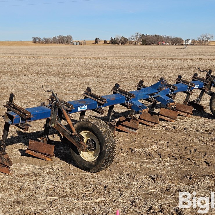 8R30 3-Pt Ditcher/ Hiller