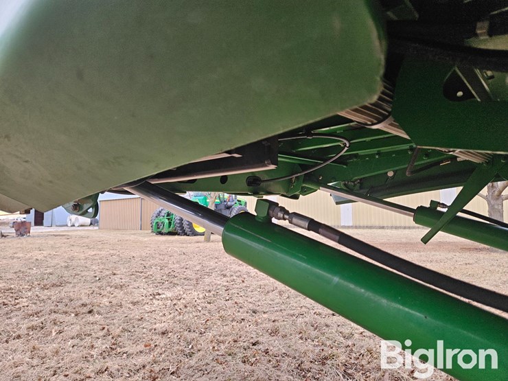 2009-john-deere-9670-sts-image-18