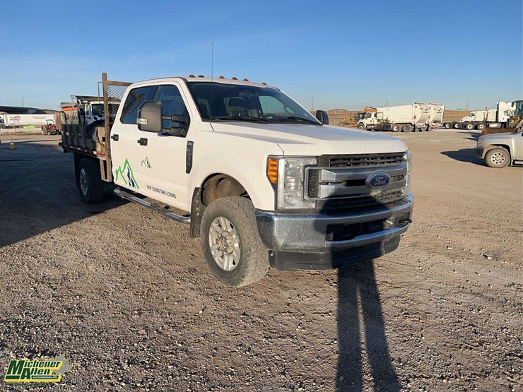 2017-ford-f350-image-7