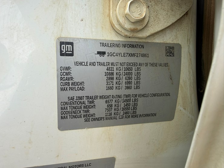 2022-chevrolet-silverado-2500-image-47