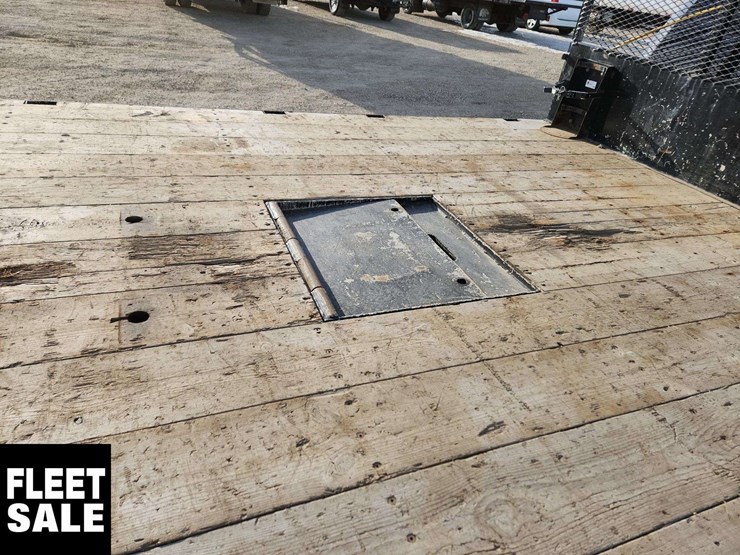 2006-gmc-sierra-3500-image-43