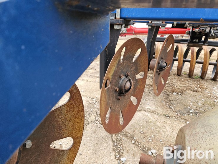 blu-jet-track-master-image-16