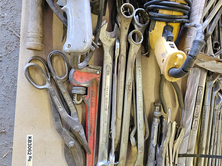 shop-hand-tools-&-power-tools-image-14