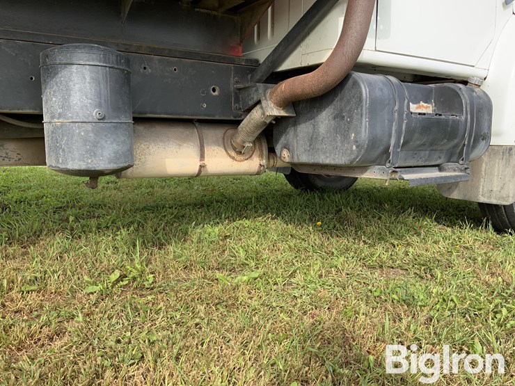 1998-international-4900-image-12