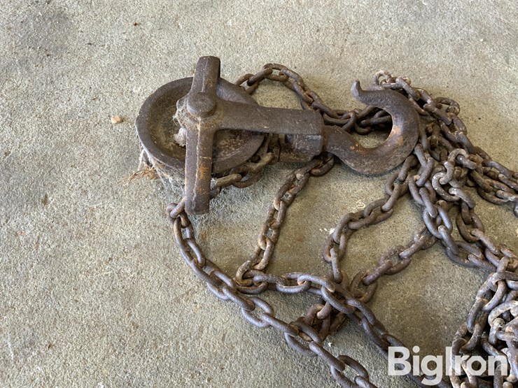 chain-hoist-image-11