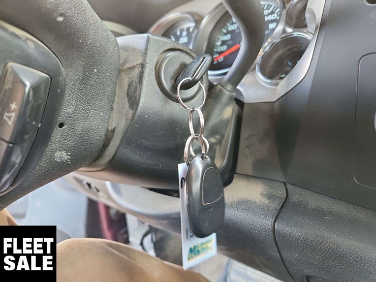 2013-chevrolet-silverado-1500-lt-image-25