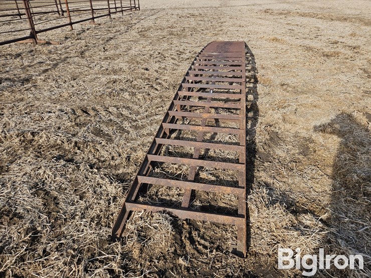 25'-steel-pivot-bridge-image-2