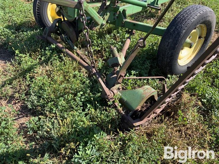 john-deere-37-image-14